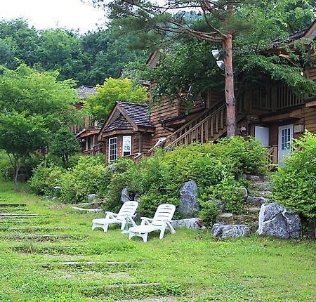 Mayfair Deneb Pension Pyeongchang Eksteriør billede